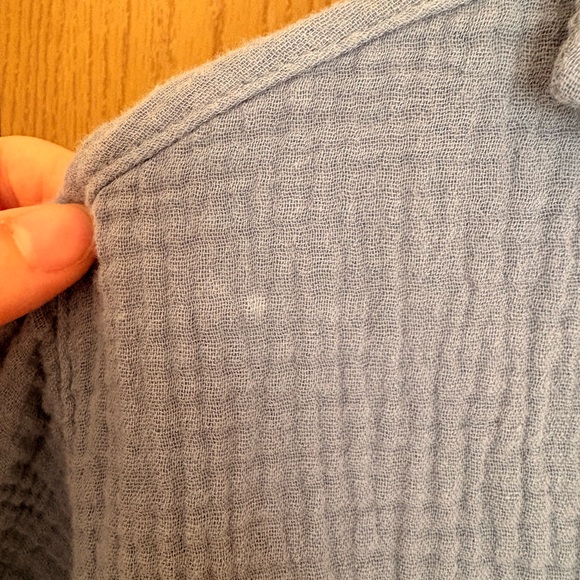 Love Notes Blue Short-Sleeve Gauze Button-Down Shirt - Picture 3 of 4